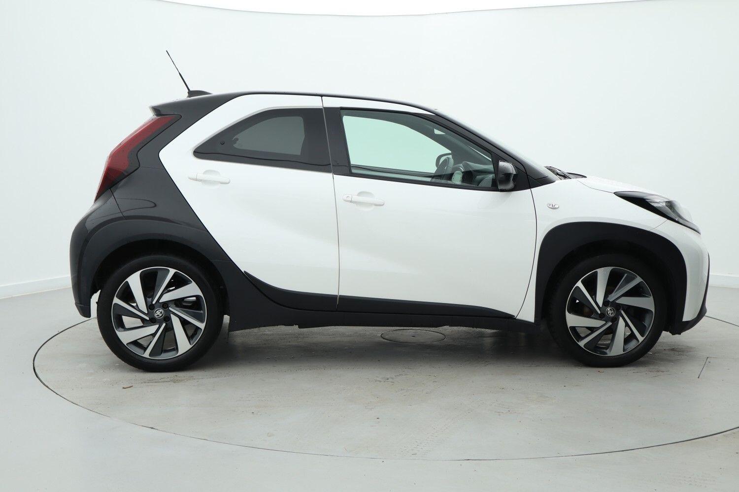 Used Toyota Aygo X 2023 for sale - 76675392: Photo 4