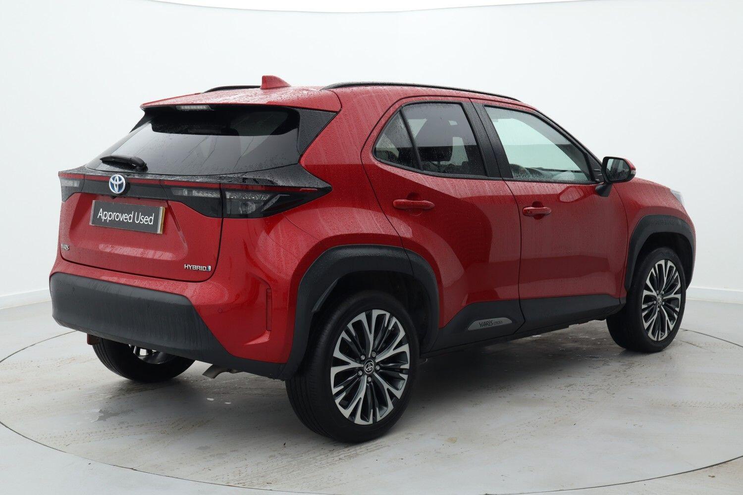 Used Toyota Yaris Cross 2024 for sale - 76677155: Photo 2