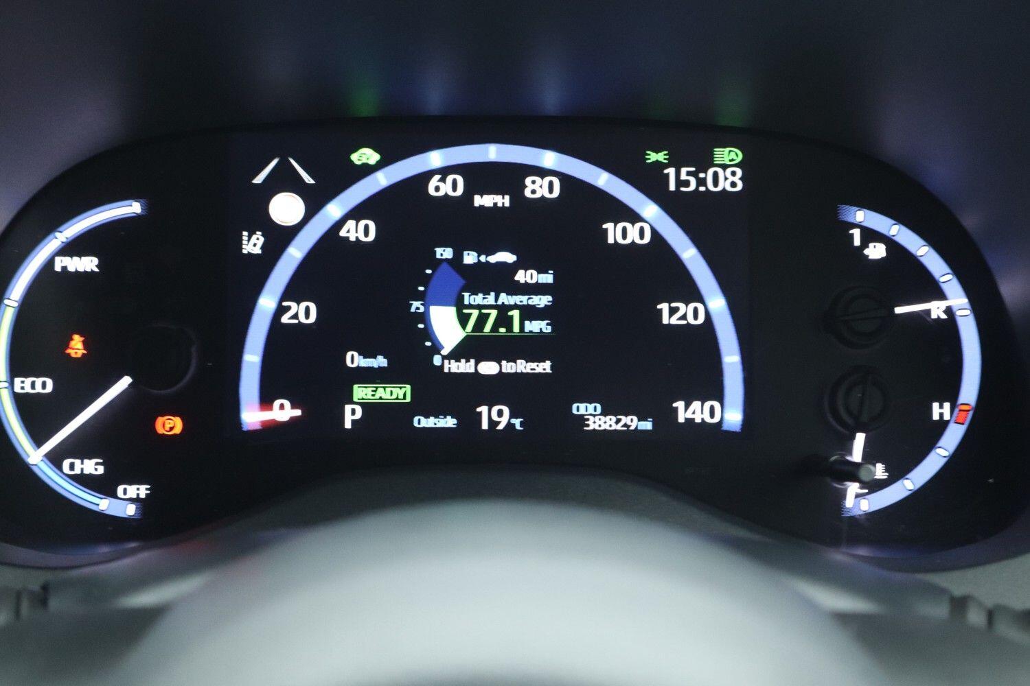 Used Toyota Yaris Cross 2023 for sale - 76677027: Photo 9