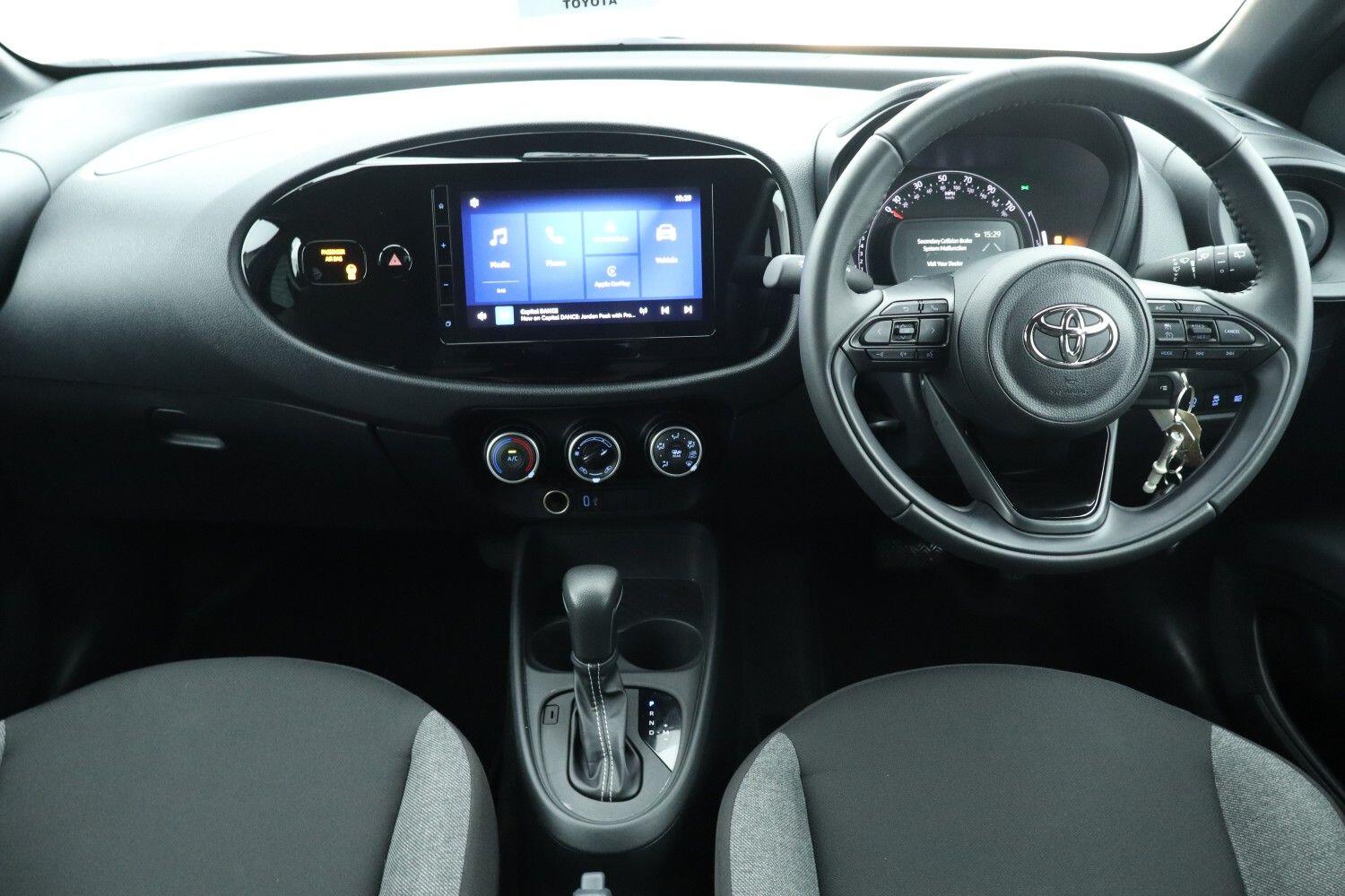 Used Toyota Aygo X 2025 for sale - 77148418: Photo 5