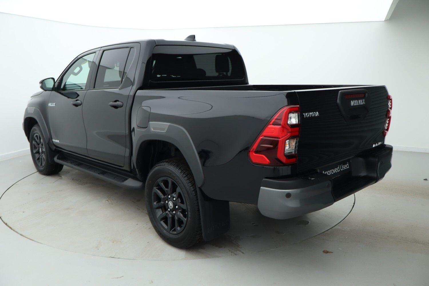 Used Toyota Hilux 2025 for sale - 77901494: Photo 4