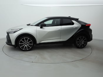 Used Toyota C-HR 2024 for sale - 76677724: Photo