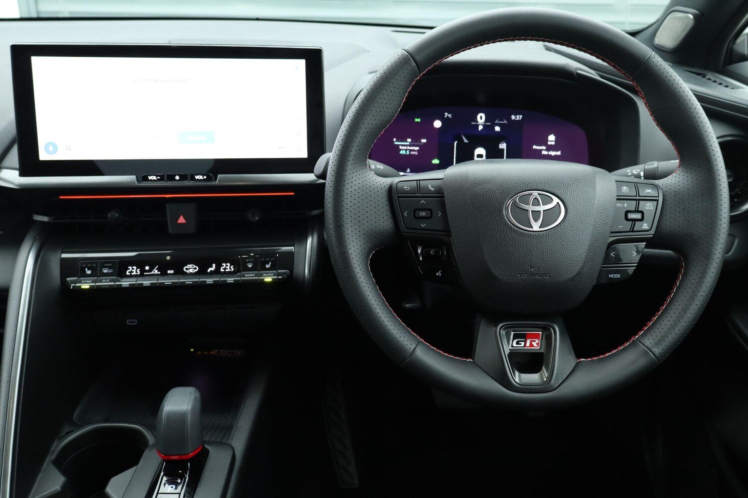 Used Toyota C-HR 2024 for sale - 76677724: Photo 8