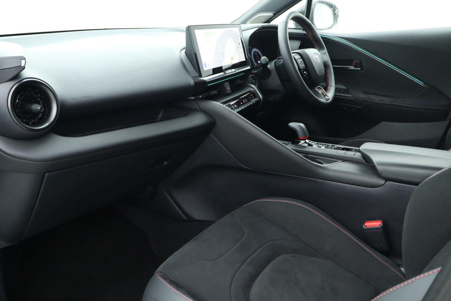 Used Toyota C-HR 2024 for sale - 76677392: Photo 10