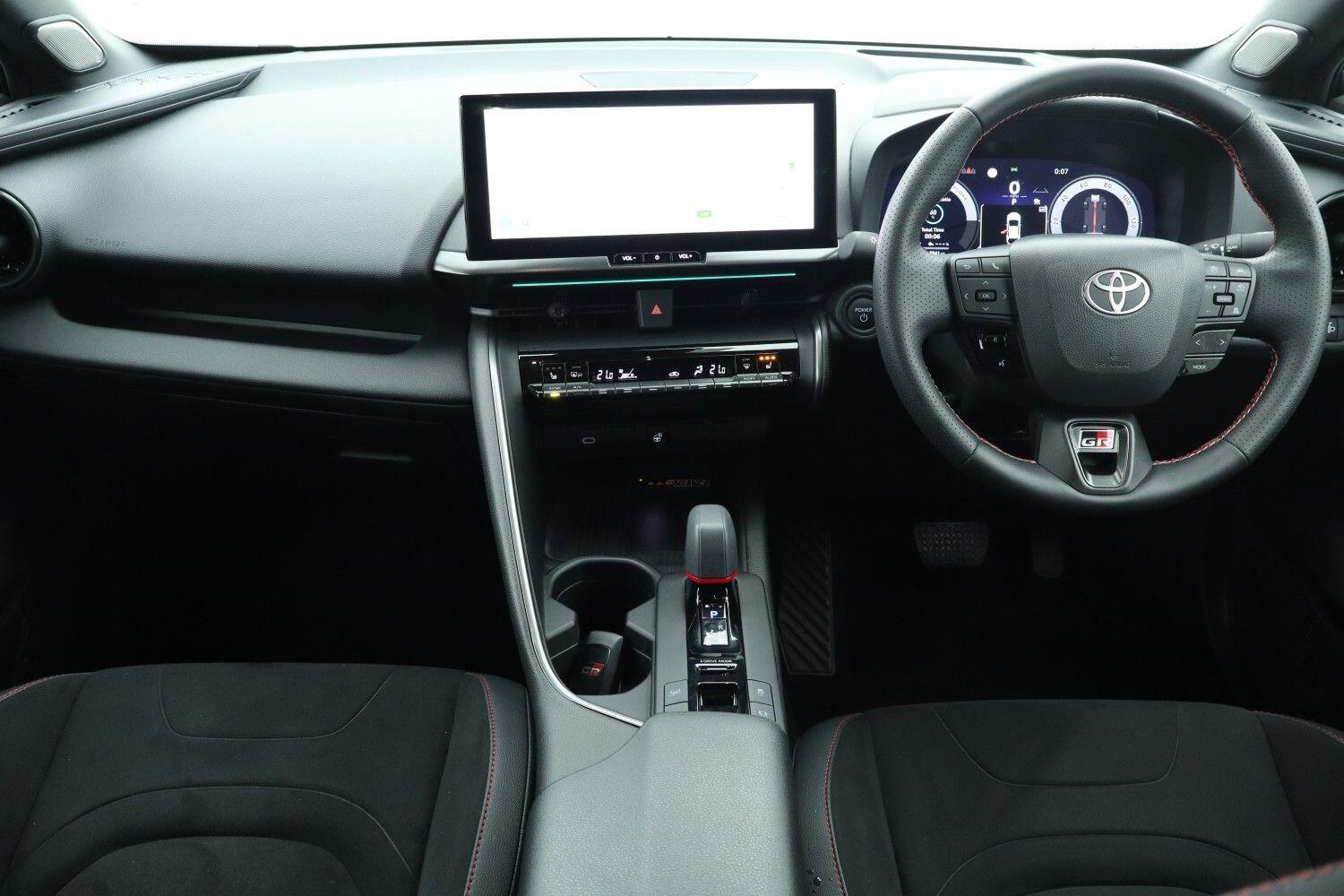 Used Toyota C-HR 2024 for sale - 76677392: Photo 5