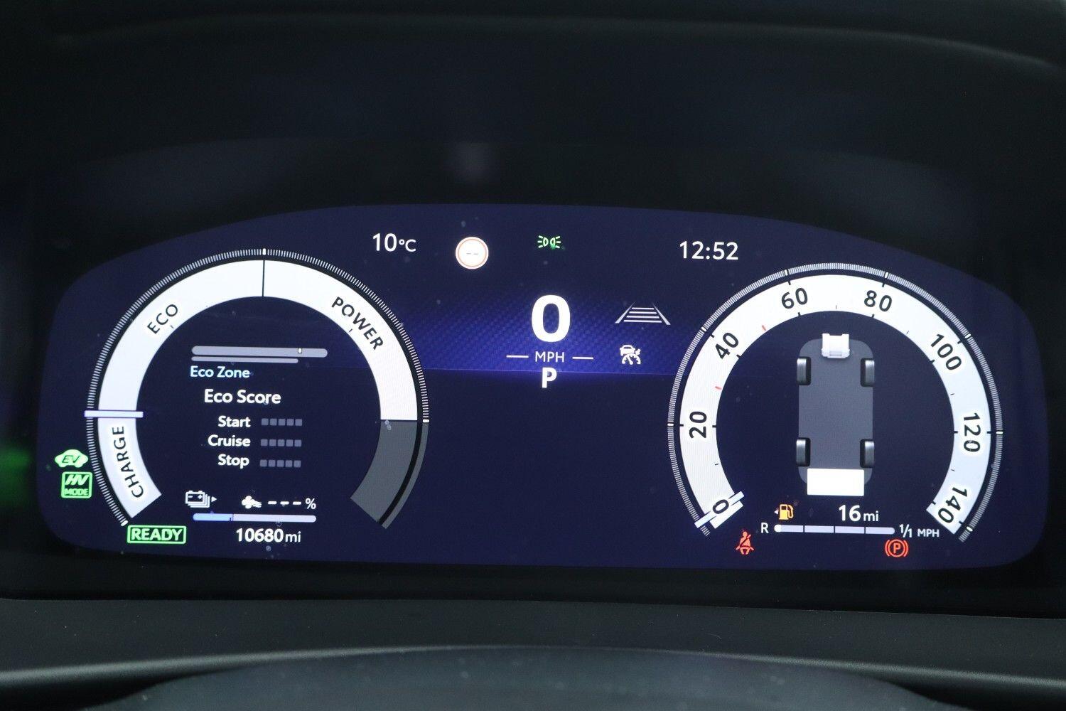 Used Toyota C-HR 2024 for sale - 76677392: Photo 9