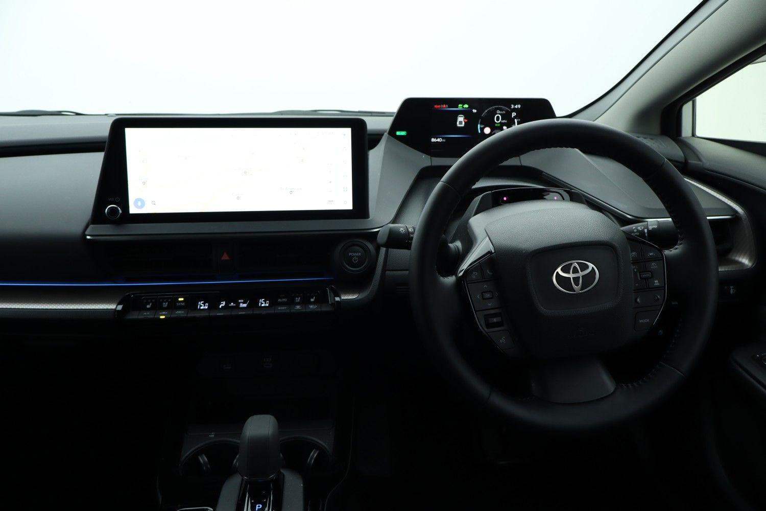 Used Toyota Prius 2024 for sale - 76677651: Photo 5