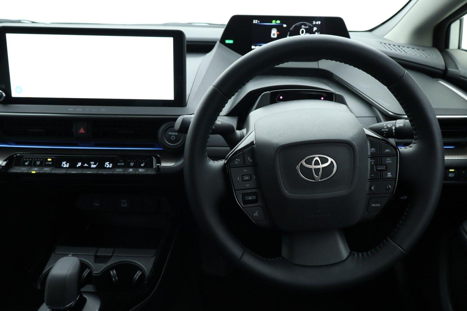 Used Toyota Prius 2024 for sale - 76677651: Photo 6