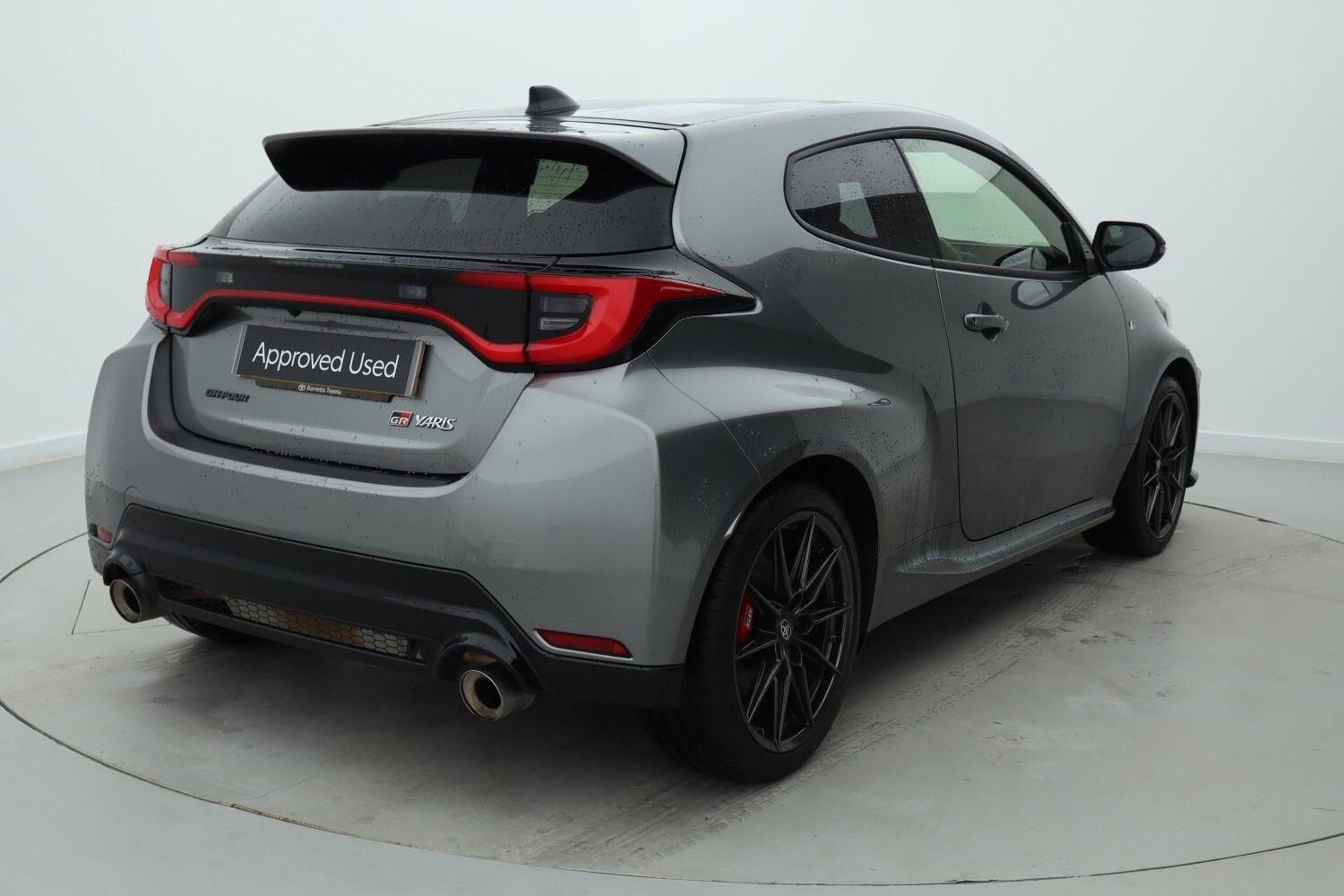 Used Toyota Yaris 2024 for sale - 77104045: Photo 3