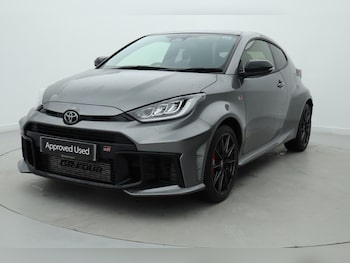 Used Toyota Yaris 2024 for sale - 77104045: Photo