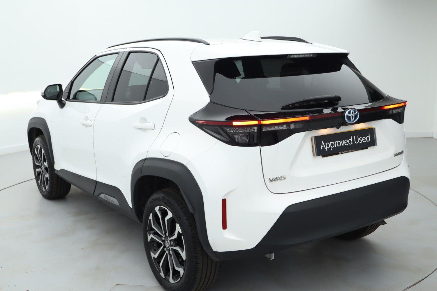 Used Toyota Yaris Cross 2023 for sale - 76676936: Photo 4