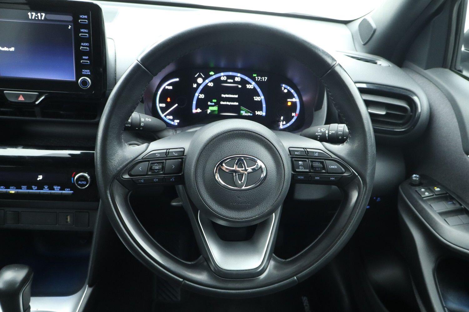 Used Toyota Yaris Cross 2023 for sale - 76676936: Photo 8