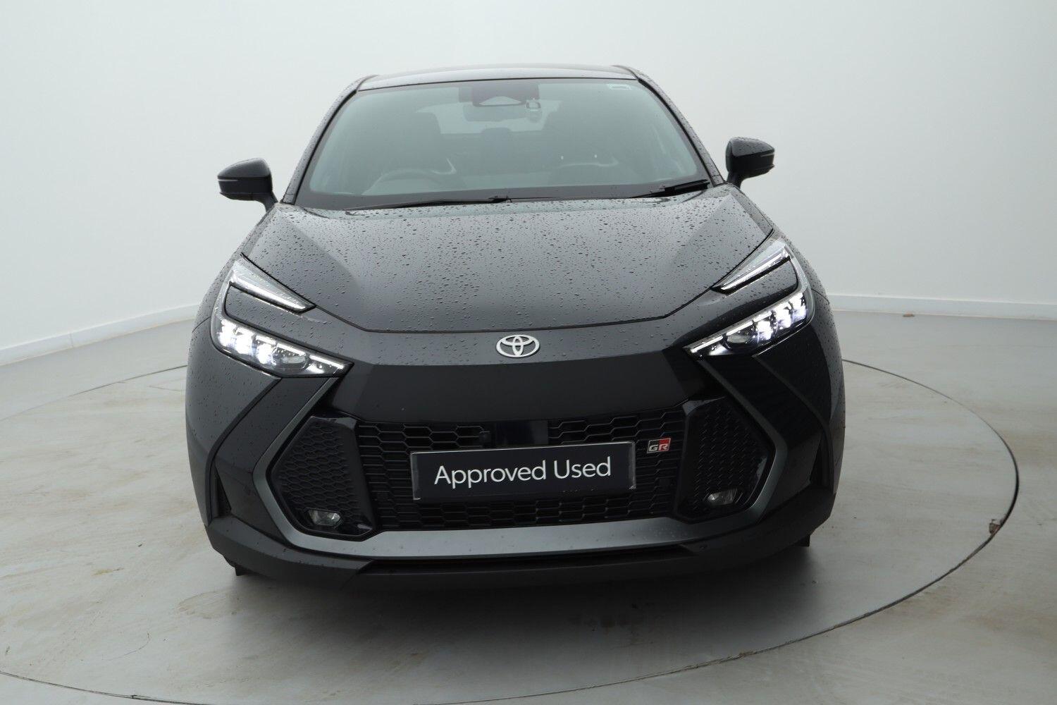 Used Toyota C-HR 2025 for sale - 76679065: Photo 2