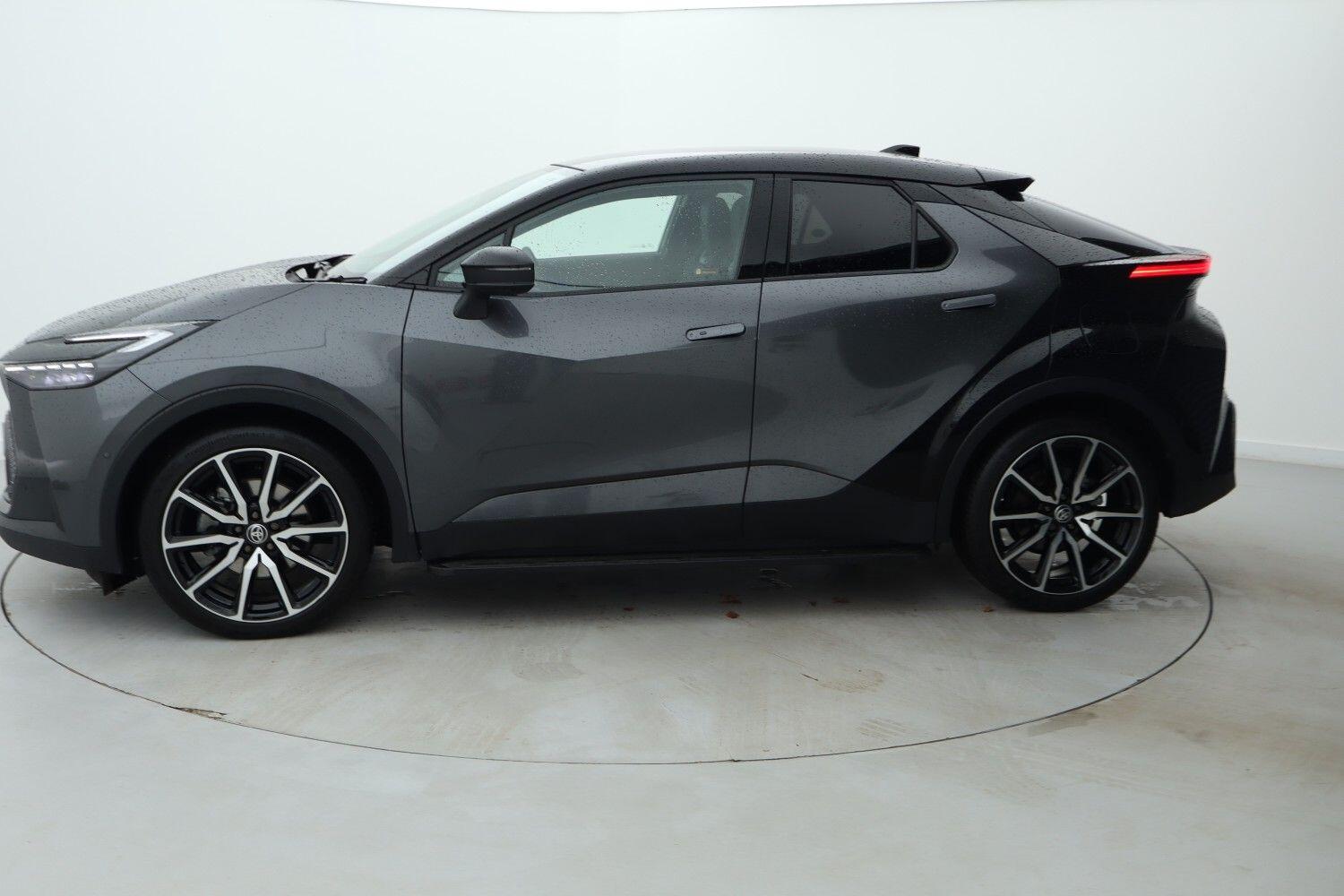 Used Toyota C-HR 2025 for sale - 76679065: Photo 5