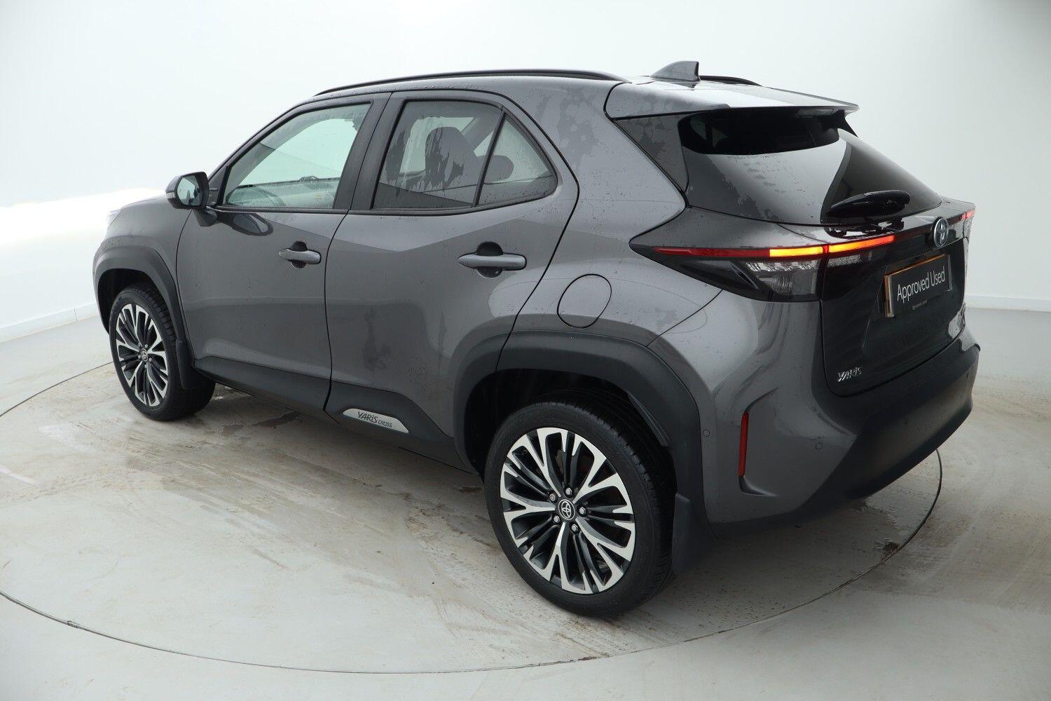 Used Toyota Yaris Cross 2023 for sale - 77350337: Photo 4