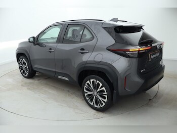 Used Toyota Yaris Cross 2023 for sale - 77350337: Photo