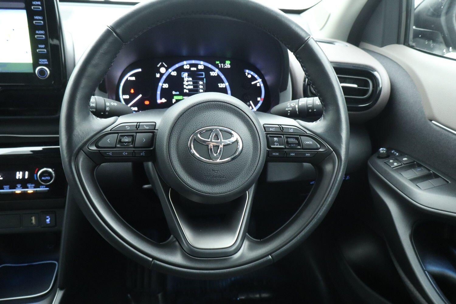 Used Toyota Yaris Cross 2023 for sale - 77350337: Photo 8