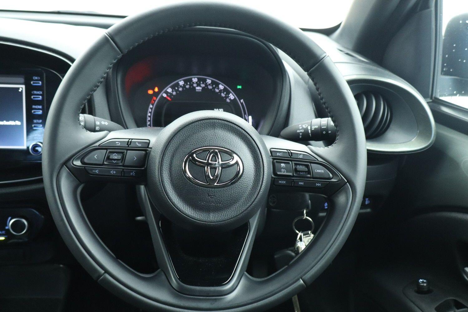 Used Toyota Aygo X 2022 for sale - 77257919: Photo 8