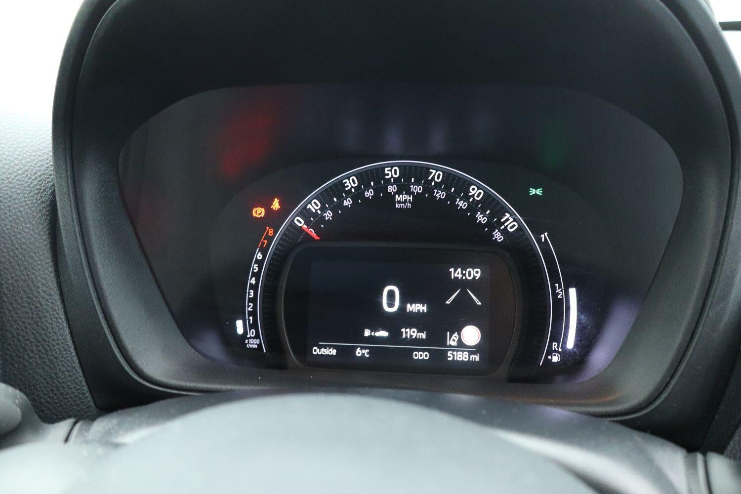 Used Toyota Aygo X 2022 for sale - 77257919: Photo 9