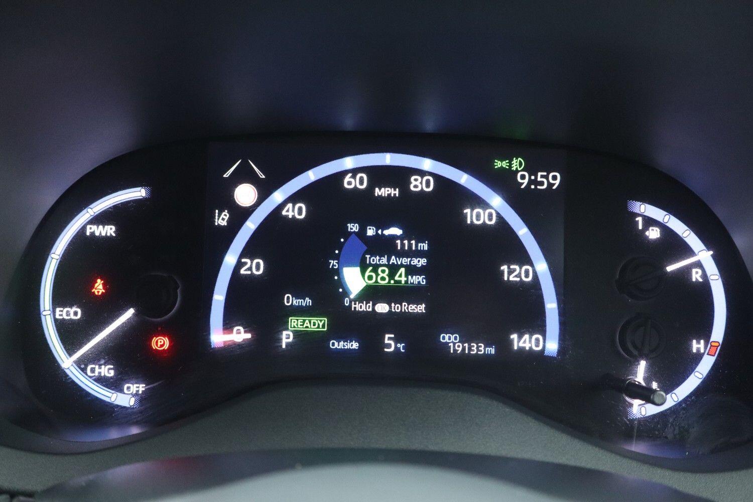 Used Toyota Yaris Cross 2023 for sale - 77323758: Photo 10