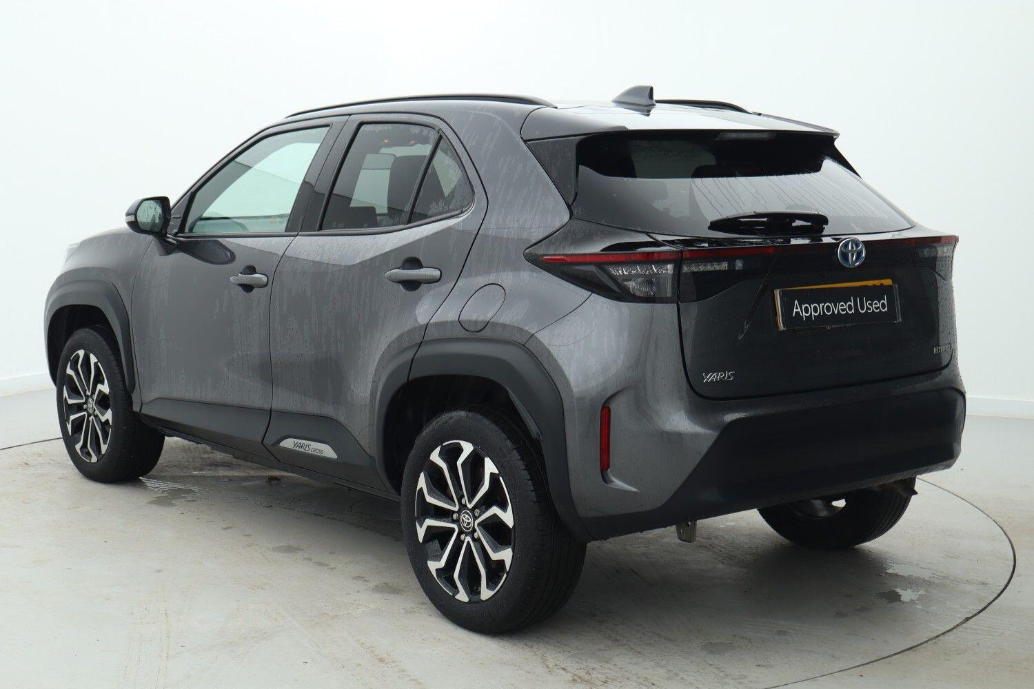 Used Toyota Yaris Cross 2023 for sale - 77323758: Photo 5