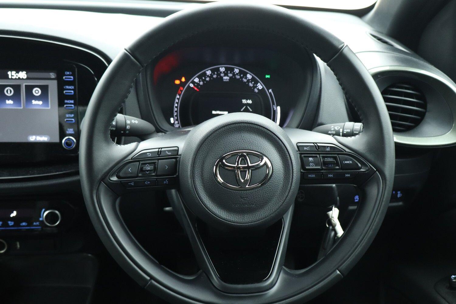 Used Toyota Aygo X 2022 for sale - 76673957: Photo 8