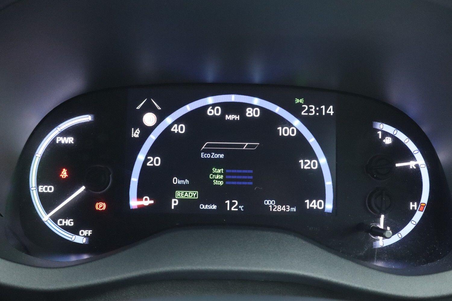 Used Toyota Yaris Cross 2022 for sale - 76674111: Photo 9