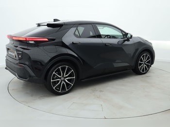Used Toyota C-HR 2025 for sale - 76679889: Photo