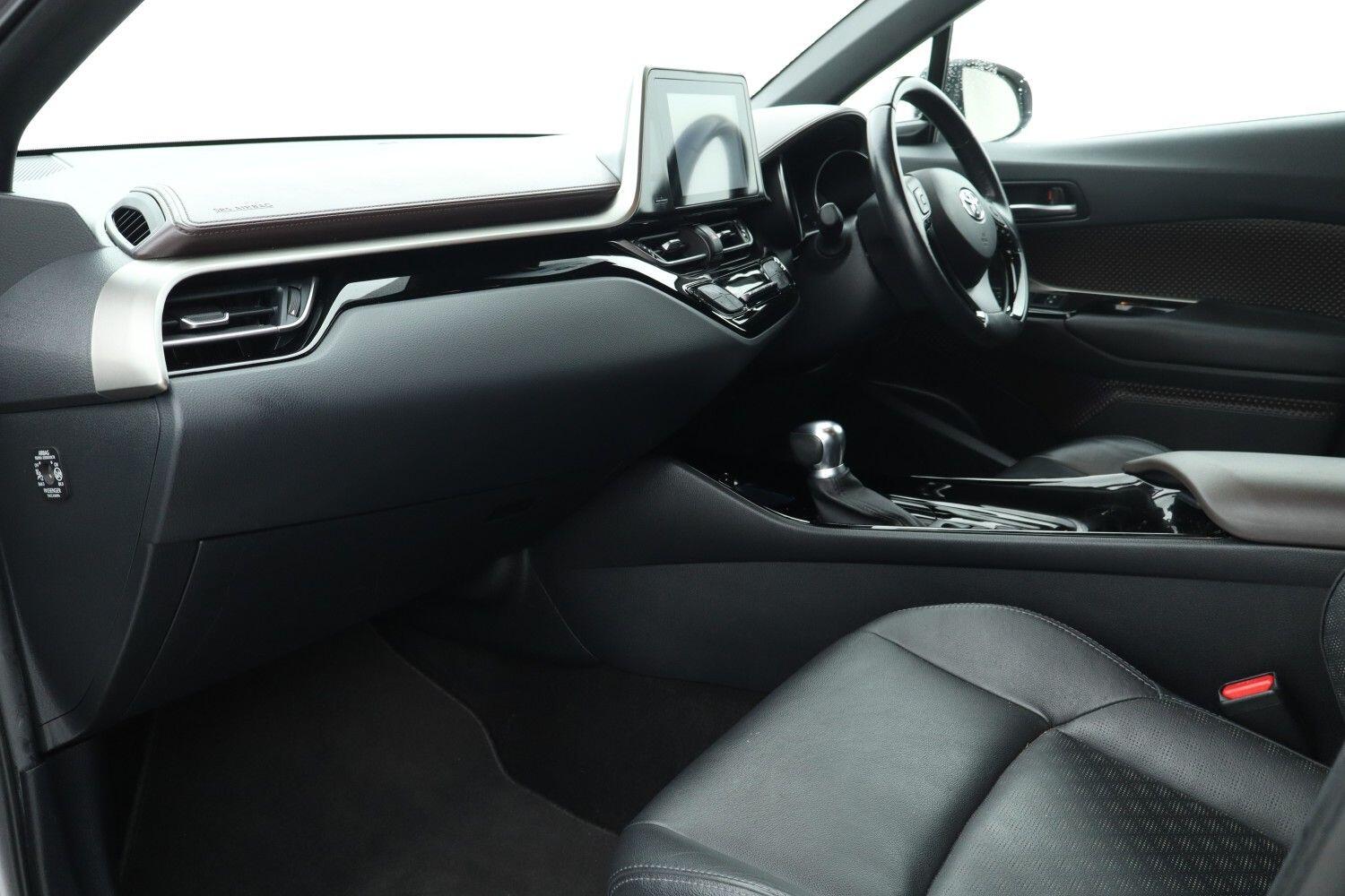 Used Toyota C-HR 2019 for sale - 76979744: Photo 10