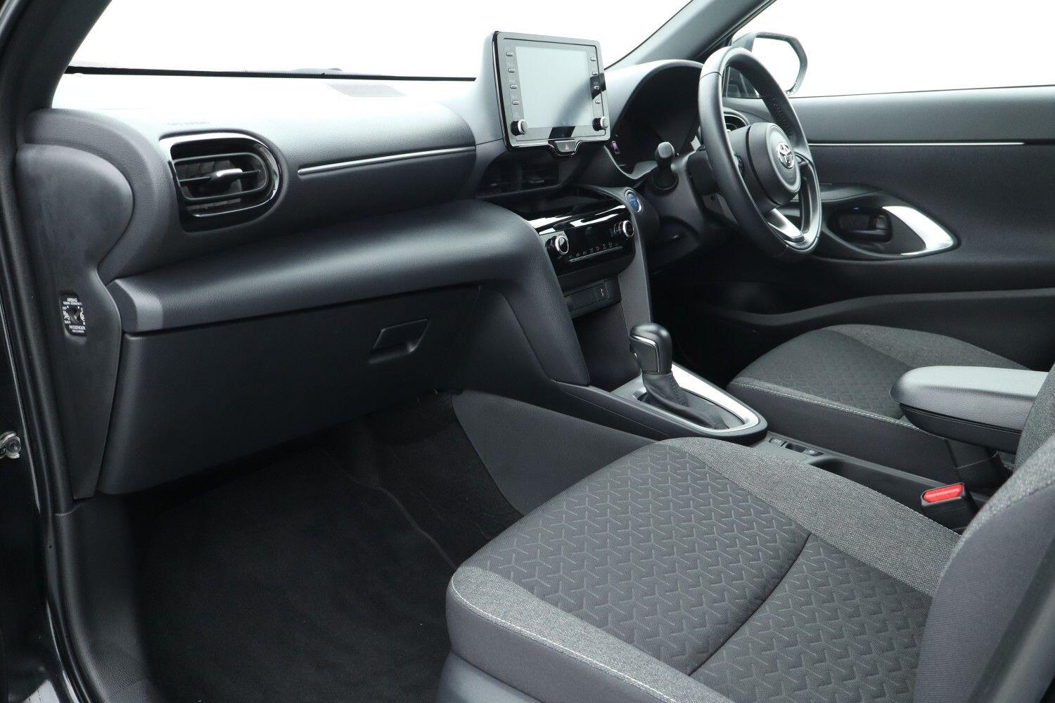 Used Toyota Yaris Cross 2023 for sale - 76675593: Photo 10