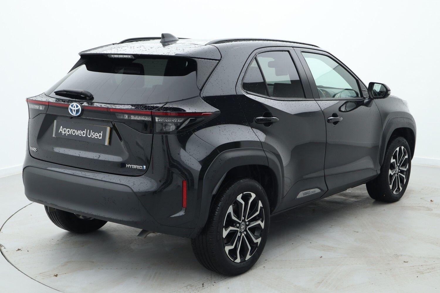 Used Toyota Yaris Cross 2023 for sale - 76675593: Photo 2