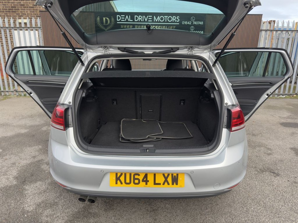 Used Volkswagen Golf 2014 for sale - 76420084: Photo 15