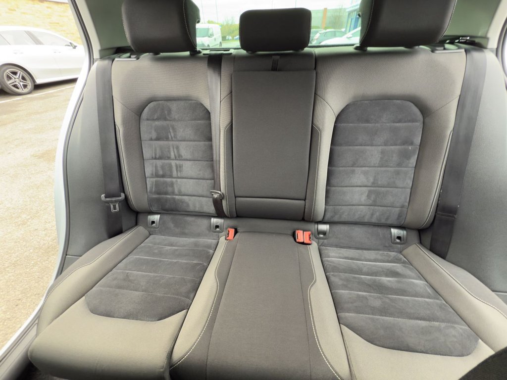 Used Volkswagen Golf 2014 for sale - 76420084: Photo 20