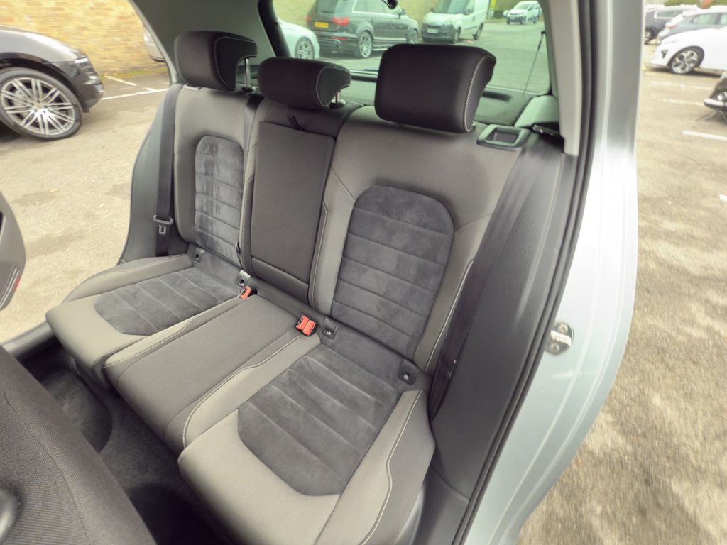 Used Volkswagen Golf 2014 for sale - 76420084: Photo 21