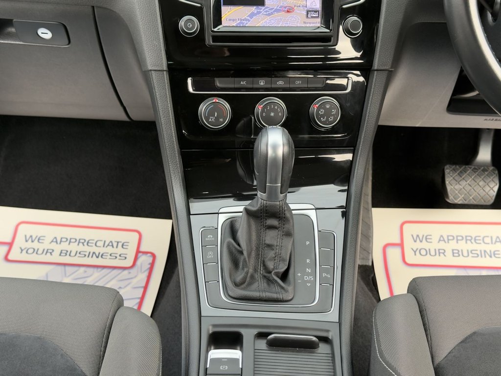 Used Volkswagen Golf 2014 for sale - 76420084: Photo 26