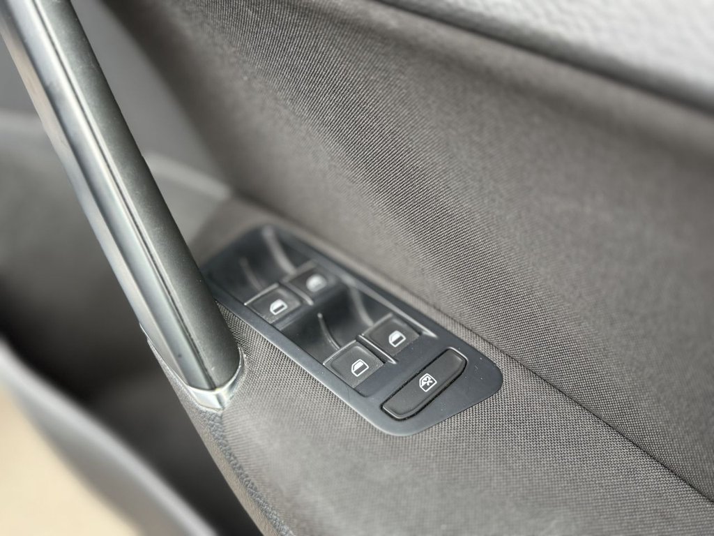 Used Volkswagen Golf 2014 for sale - 76420084: Photo 28