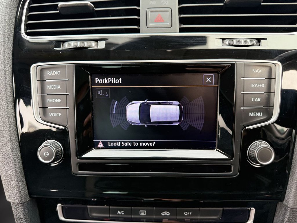 Used Volkswagen Golf 2014 for sale - 76420084: Photo 40