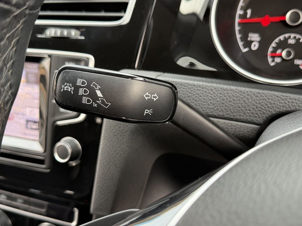 Used Volkswagen Golf 2014 for sale - 76420084: Photo 49