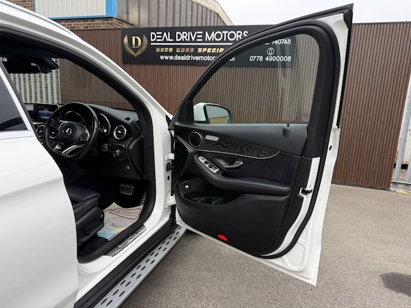 Used Mercedes-Benz GLC 2018 for sale - 76266760: Photo 11
