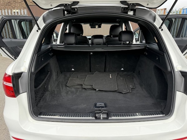 Used Mercedes-Benz GLC 2018 for sale - 76266760: Photo 12