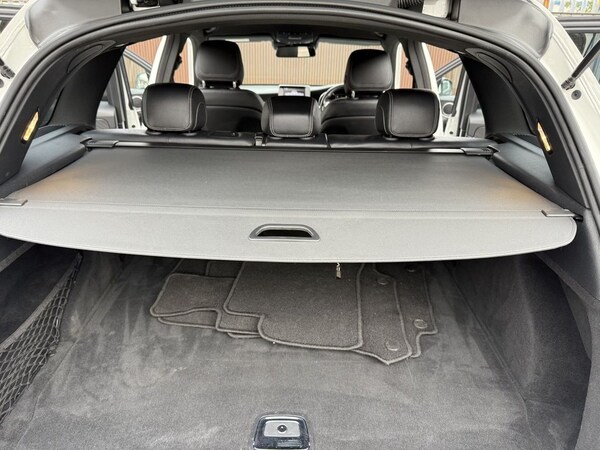 Used Mercedes-Benz GLC 2018 for sale - 76266760: Photo 17