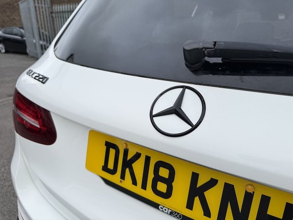 Used Mercedes-Benz GLC 2018 for sale - 76266760: Photo 19