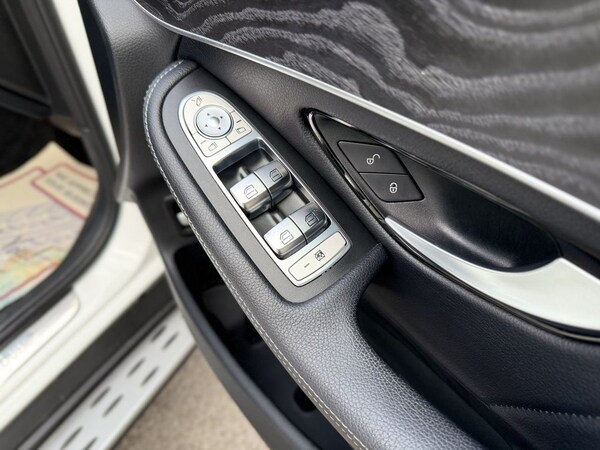 Used Mercedes-Benz GLC 2018 for sale - 76266760: Photo 35