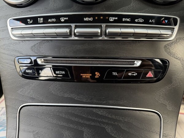 Used Mercedes-Benz GLC 2018 for sale - 76266760: Photo 46
