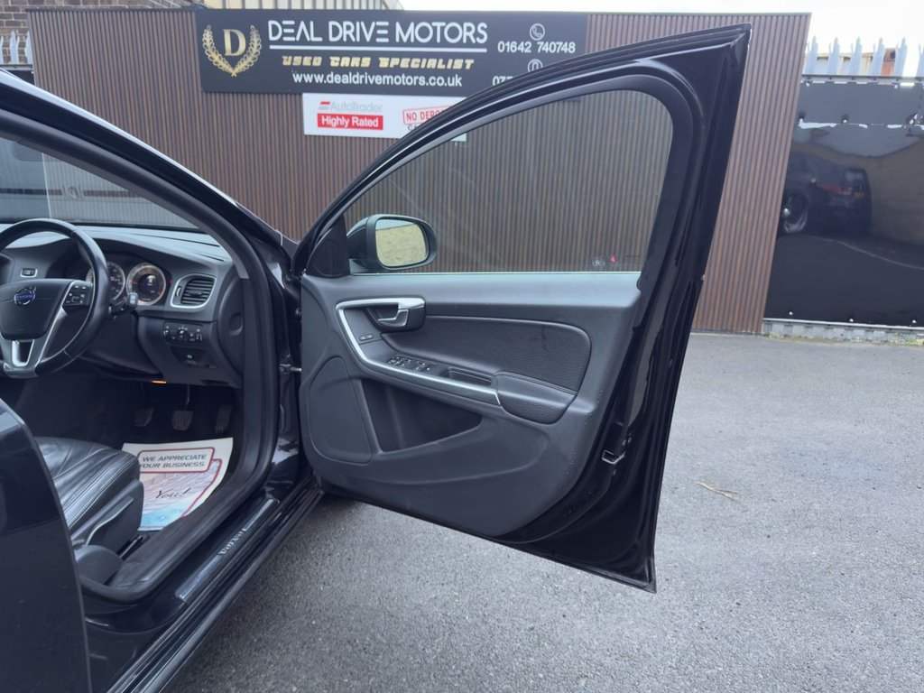 Used Volvo V60 2011 for sale - 76977428: Photo 10