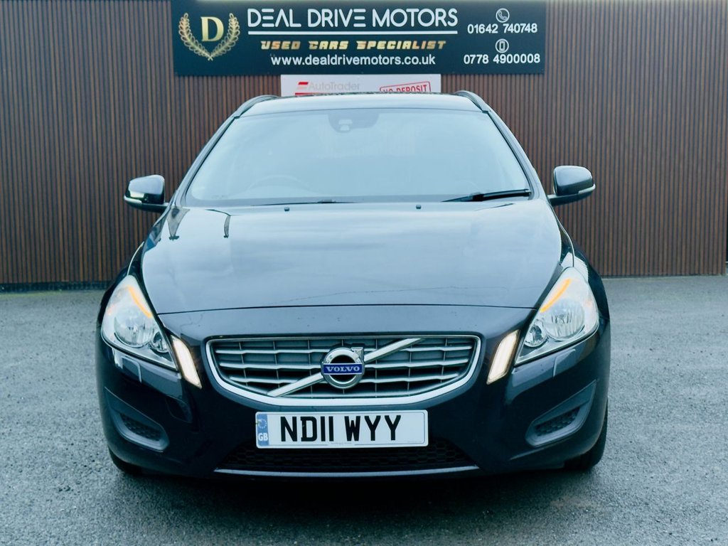 Used Volvo V60 2011 for sale - 76977428: Photo 2