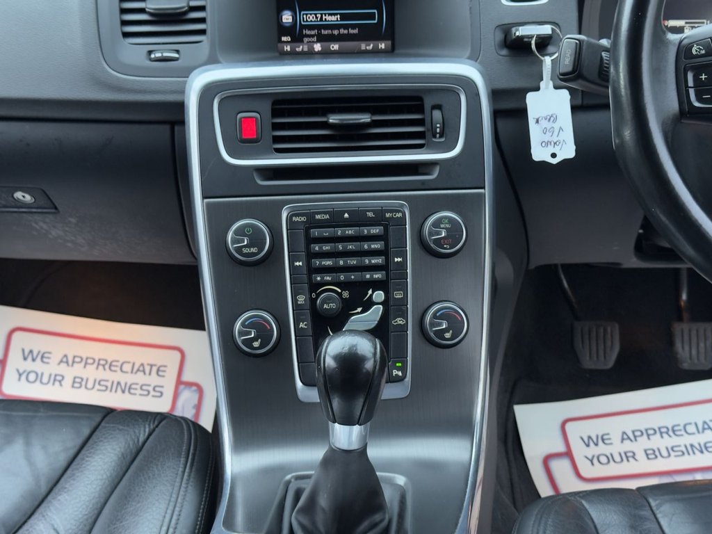 Used Volvo V60 2011 for sale - 76977428: Photo 24