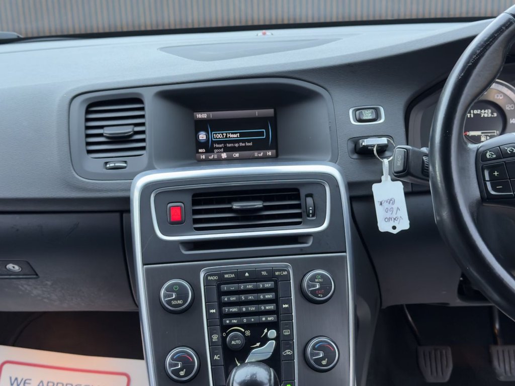 Used Volvo V60 2011 for sale - 76977428: Photo 25