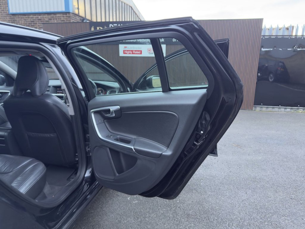 Used Volvo V60 2011 for sale - 76977428: Photo 9