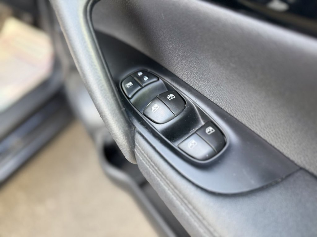 Used Nissan Qashqai 2018 for sale - 77539700: Photo 28